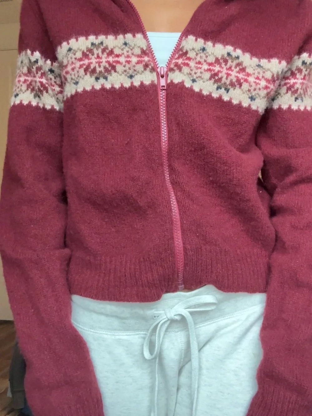 Brandy Paola Sweater - Picture 3 of 8